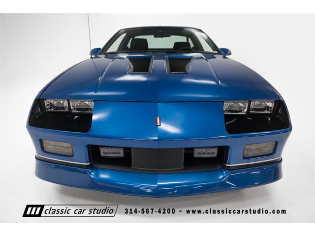 1987 Chevrolet Camaro IROC-Z (CC-1703996) for sale in St. Louis, Missouri