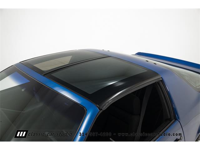 1987 Chevrolet Camaro IROC-Z (CC-1703996) for sale in St. Louis, Missouri