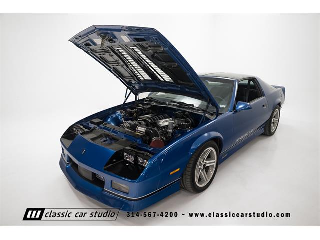 1987 Chevrolet Camaro IROC-Z (CC-1703996) for sale in St. Louis, Missouri