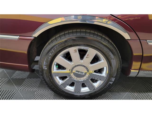 2007 Lincoln Town Car (CC-1707138) for sale in Mankato, Minnesota