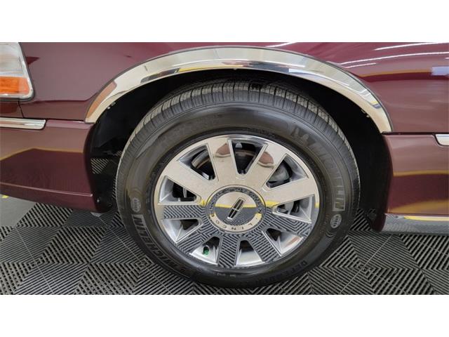 2007 Lincoln Town Car (CC-1707138) for sale in Mankato, Minnesota