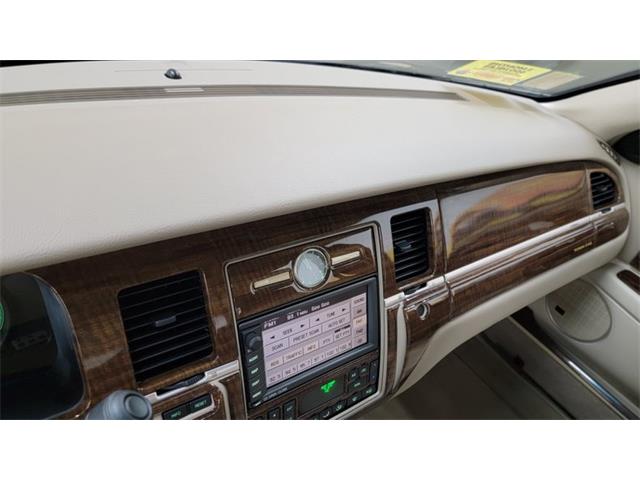 2007 Lincoln Town Car (CC-1707138) for sale in Mankato, Minnesota