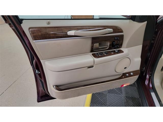 2007 Lincoln Town Car (CC-1707138) for sale in Mankato, Minnesota
