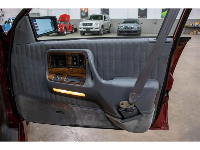 1988 Pontiac Bonneville (CC-1708266) for sale in Kentwood, Michigan