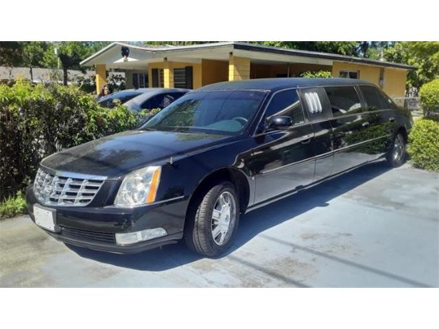 2006 Cadillac Limousine (CC-1711416) for sale in Cadillac, Michigan