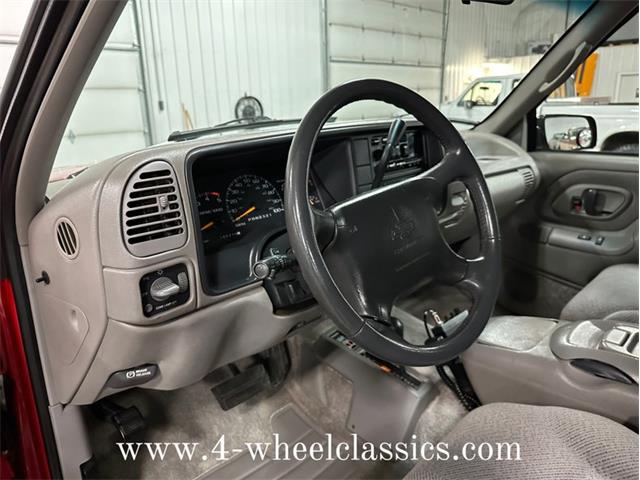 1995 Chevrolet Suburban (CC-1711800) for sale in Holland , Michigan