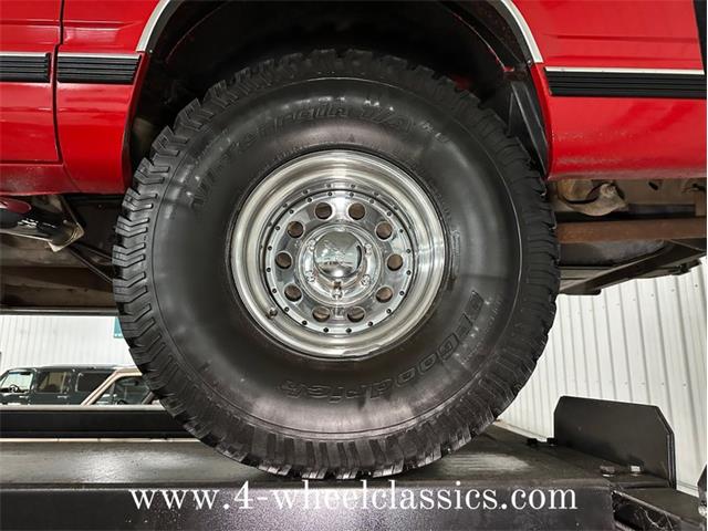 1995 Chevrolet Suburban (CC-1711800) for sale in Holland , Michigan