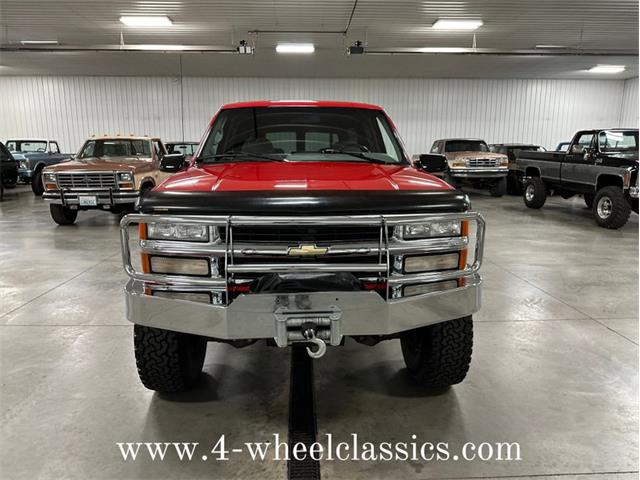 1995 Chevrolet Suburban (CC-1711800) for sale in Holland , Michigan