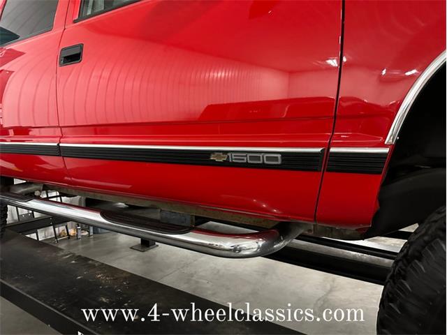 1995 Chevrolet Suburban (CC-1711800) for sale in Holland , Michigan