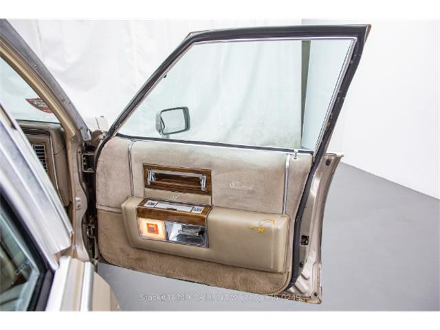 1986 Cadillac Fleetwood Brougham (CC-1712347) for sale in Beverly Hills, California