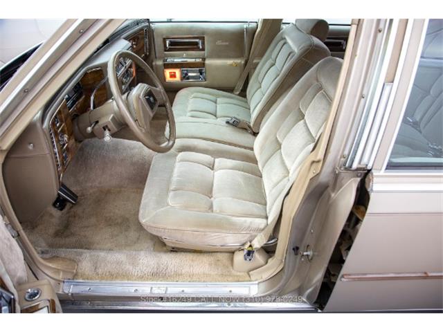 1986 Cadillac Fleetwood Brougham (CC-1712347) for sale in Beverly Hills, California