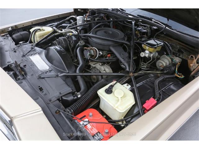 1986 Cadillac Fleetwood Brougham (CC-1712347) for sale in Beverly Hills, California