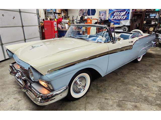 1957 Ford Fairlane 500 (CC-1714652) for sale in hopedale, Massachusetts