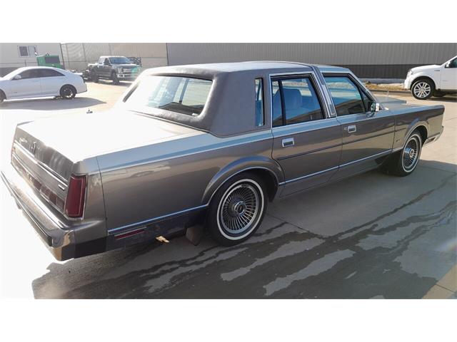 1988 Lincoln Town Car for Sale ClassicCars CC 1714729