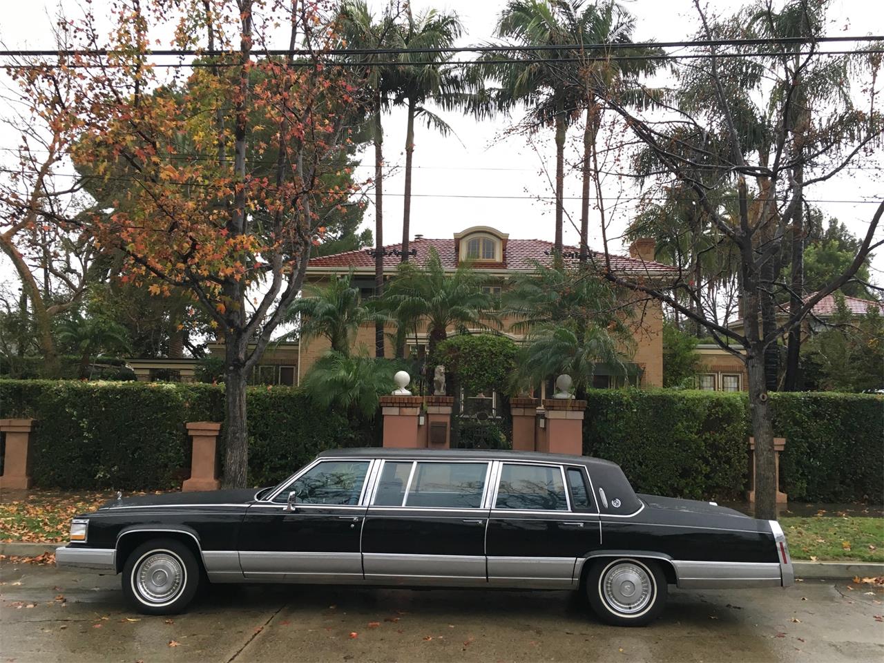 1991 Cadillac Limousine in Gardena, California