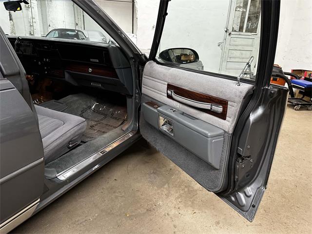 1988 Chevrolet Caprice (CC-1716804) for sale in Edison, New Jersey