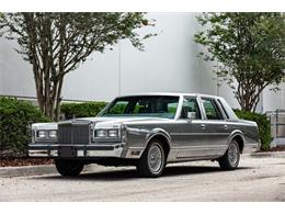 1986 Lincoln Town Car (CC-1718101) for sale in Orlando, Florida