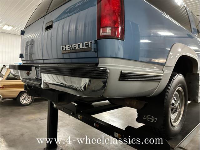 1995 Chevrolet Suburban (CC-1718627) for sale in Holland , Michigan