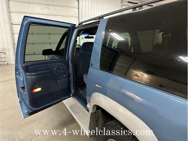 1995 Chevrolet Suburban (CC-1718627) for sale in Holland , Michigan