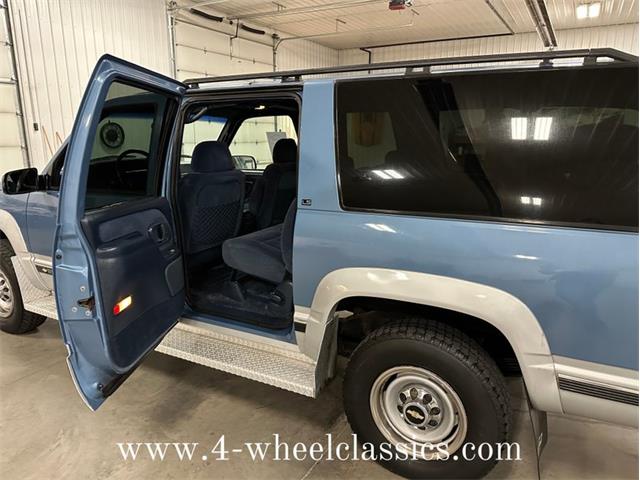 1995 Chevrolet Suburban (CC-1718627) for sale in Holland , Michigan