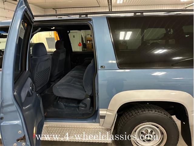 1995 Chevrolet Suburban (CC-1718627) for sale in Holland , Michigan