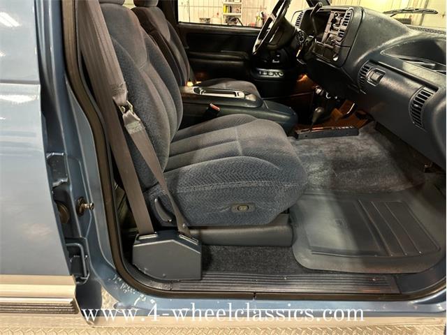 1995 Chevrolet Suburban (CC-1718627) for sale in Holland , Michigan