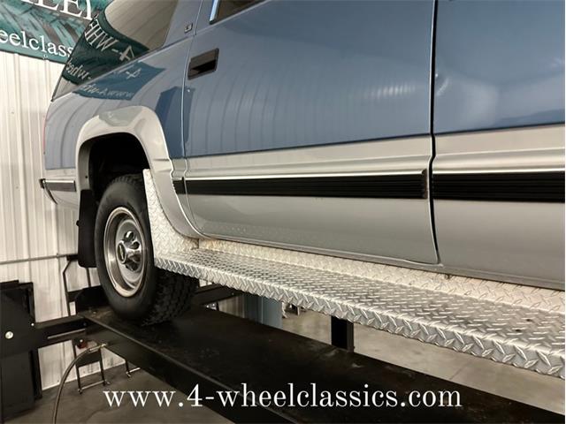 1995 Chevrolet Suburban (CC-1718627) for sale in Holland , Michigan
