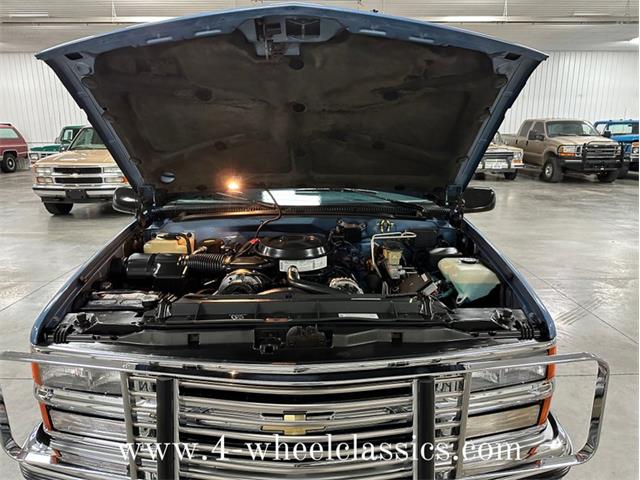 1995 Chevrolet Suburban (CC-1718627) for sale in Holland , Michigan