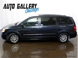 2013 Chrysler Town & Country (CC-1718818) for sale in Addison, Illinois