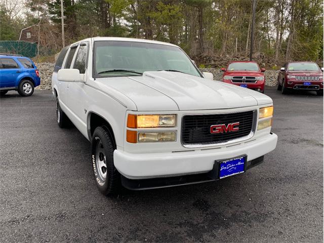 1999 GMC Suburban (CC-1718888) for sale in Charlton, Massachusetts