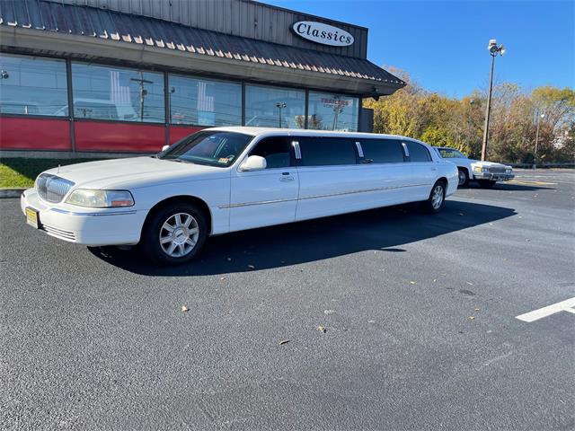 2007 Lincoln Town Car (CC-1721872) for sale in Stratford, New Jersey