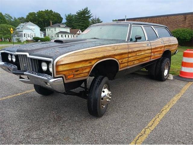 1972 Ford Country Squire (CC-1722359) for sale in Cadillac, Michigan