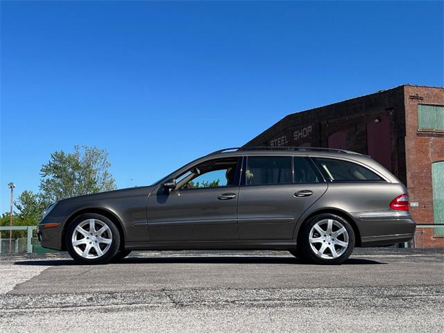 2008 Mercedes-Benz E-Class (CC-1724346) for sale in Saint Charles, Missouri