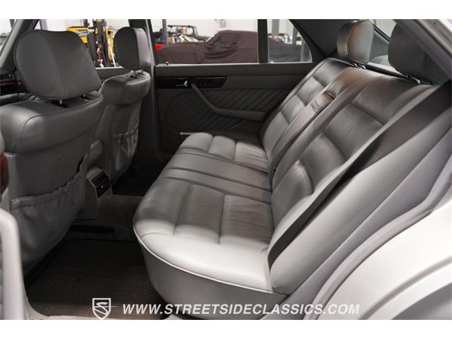 1991 Mercedes-Benz 560SEL (CC-1725224) for sale in Lavergne, Tennessee