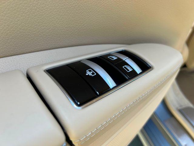 2010 Mercedes-Benz S-Class (CC-1725452) for sale in Seattle, Washington