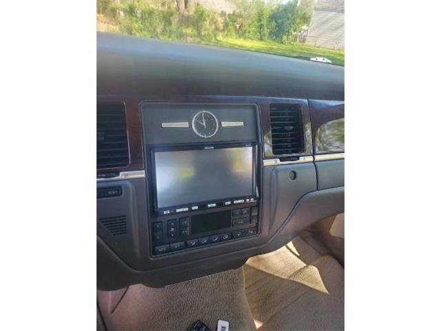 2009 Lincoln Town Car (CC-1725617) for sale in Cadillac, Michigan