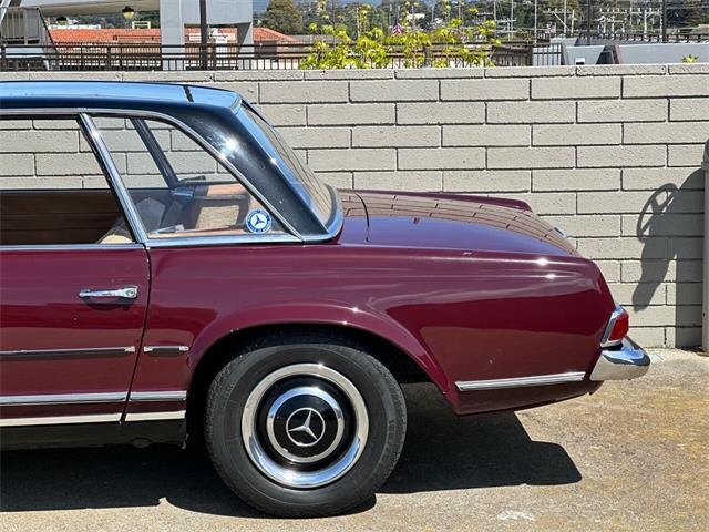1965 Mercedes-Benz 230SL (CC-1725714) for sale in Monterey, California