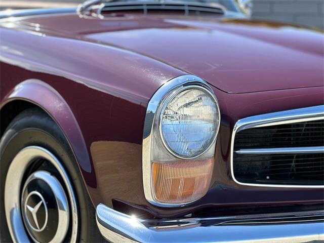 1965 Mercedes-Benz 230SL (CC-1725714) for sale in Monterey, California