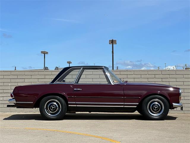 1965 Mercedes-Benz 230SL (CC-1725714) for sale in Monterey, California