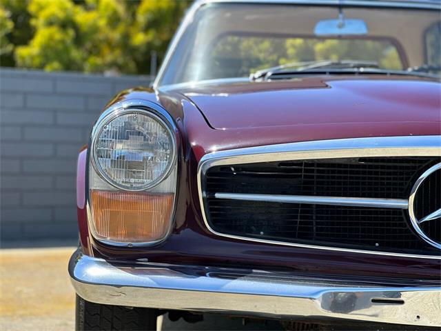 1965 Mercedes-Benz 230SL (CC-1725714) for sale in Monterey, California