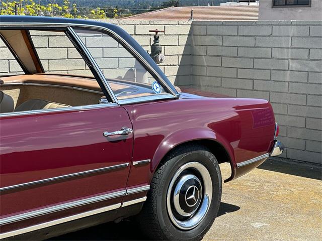1965 Mercedes-Benz 230SL (CC-1725714) for sale in Monterey, California