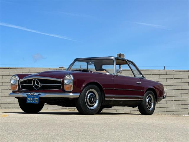 1965 Mercedes-Benz 230SL (CC-1725714) for sale in Monterey, California