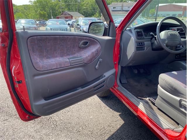 1999 Chevrolet Truck (CC-1726981) for sale in Charlton, Massachusetts