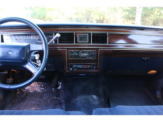 1987 Ford Crown Victoria (CC-1727749) for sale in Salem, Oregon
