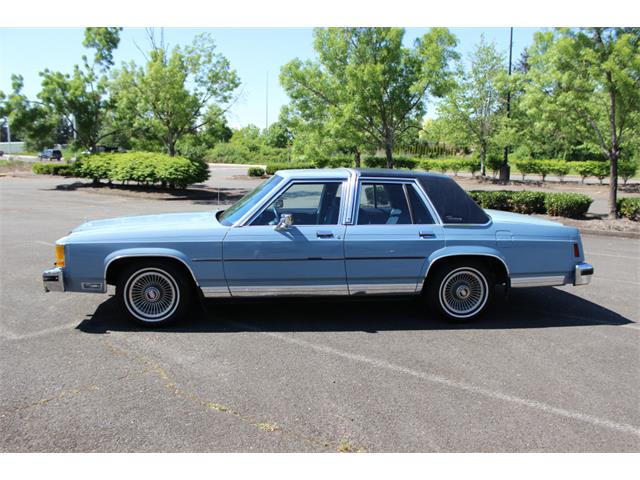 1987 Ford Crown Victoria (CC-1727749) for sale in Salem, Oregon