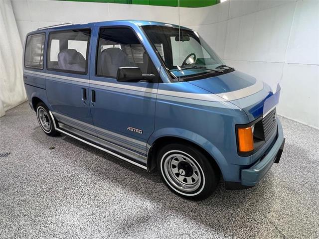 1988 Chevrolet Astro (CC-1728362) for sale in Bensenville, Illinois
