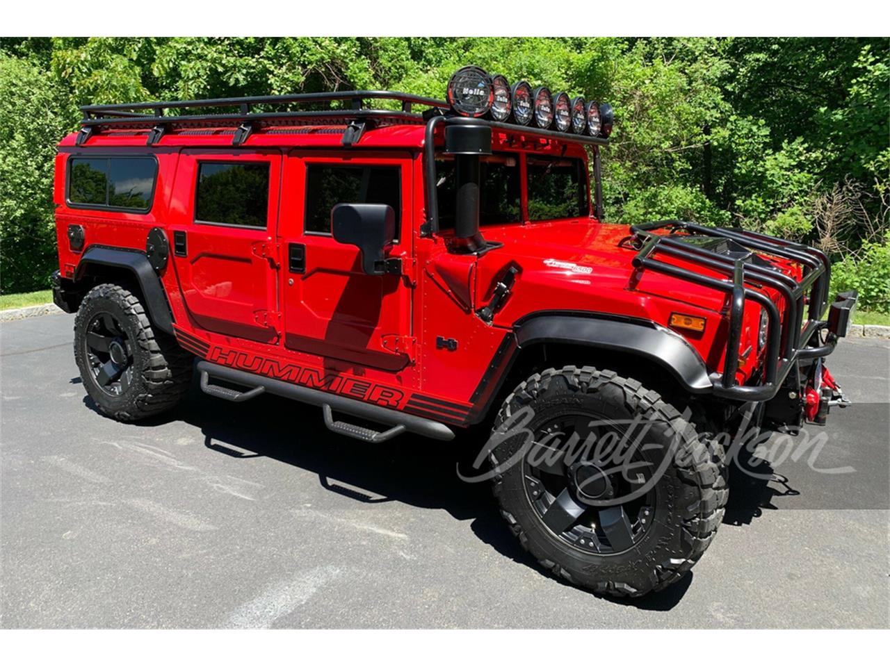 red hummer h1