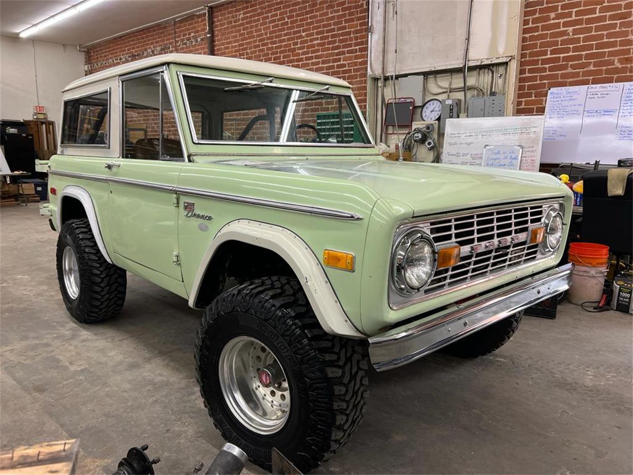 1972 Ford Bronco in Los Angeles, California