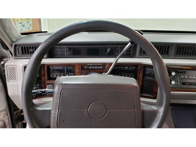 1993 Cadillac Sedan DeVille (CC-1732478) for sale in Mankato, Minnesota