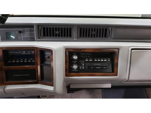 1993 Cadillac Sedan DeVille (CC-1732478) for sale in Mankato, Minnesota